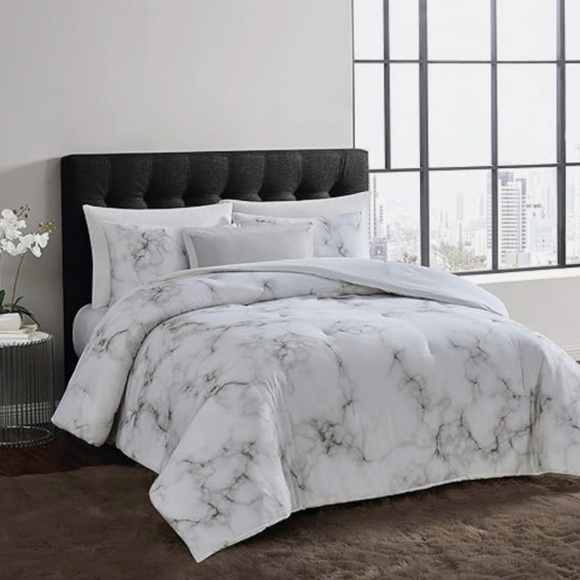 Vince Camuto Amalfi Duvet Cover Set Collection NWT - Picture 4 of 4
